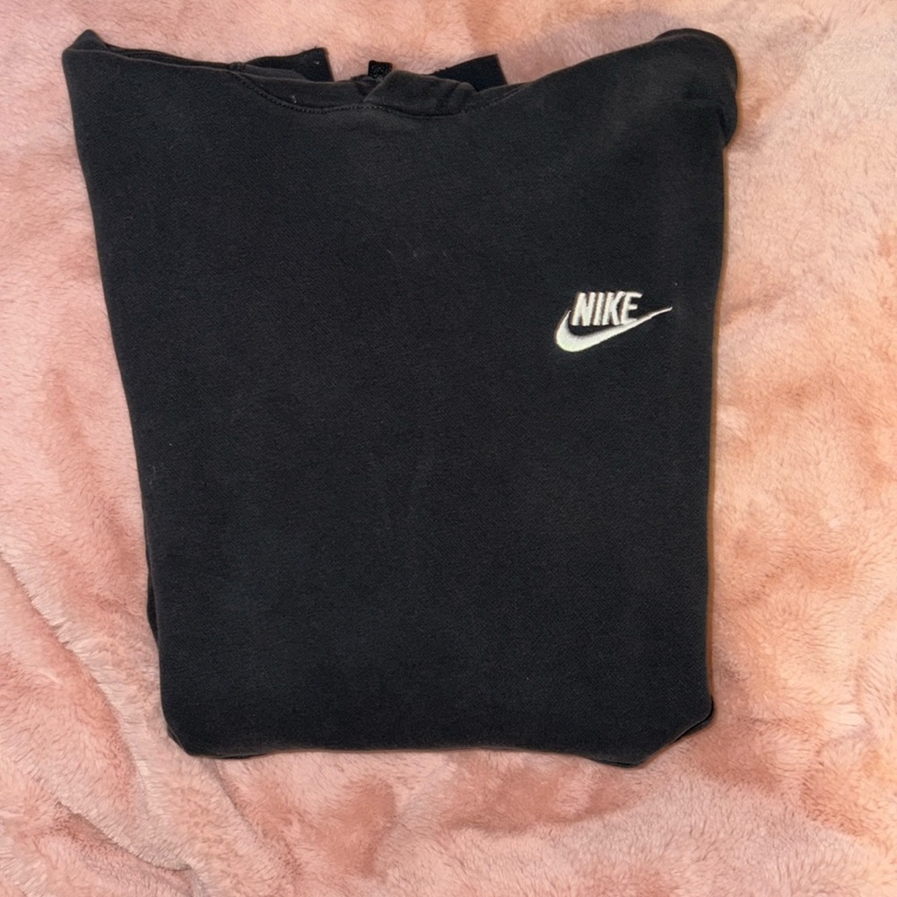 Nike sweatshirt